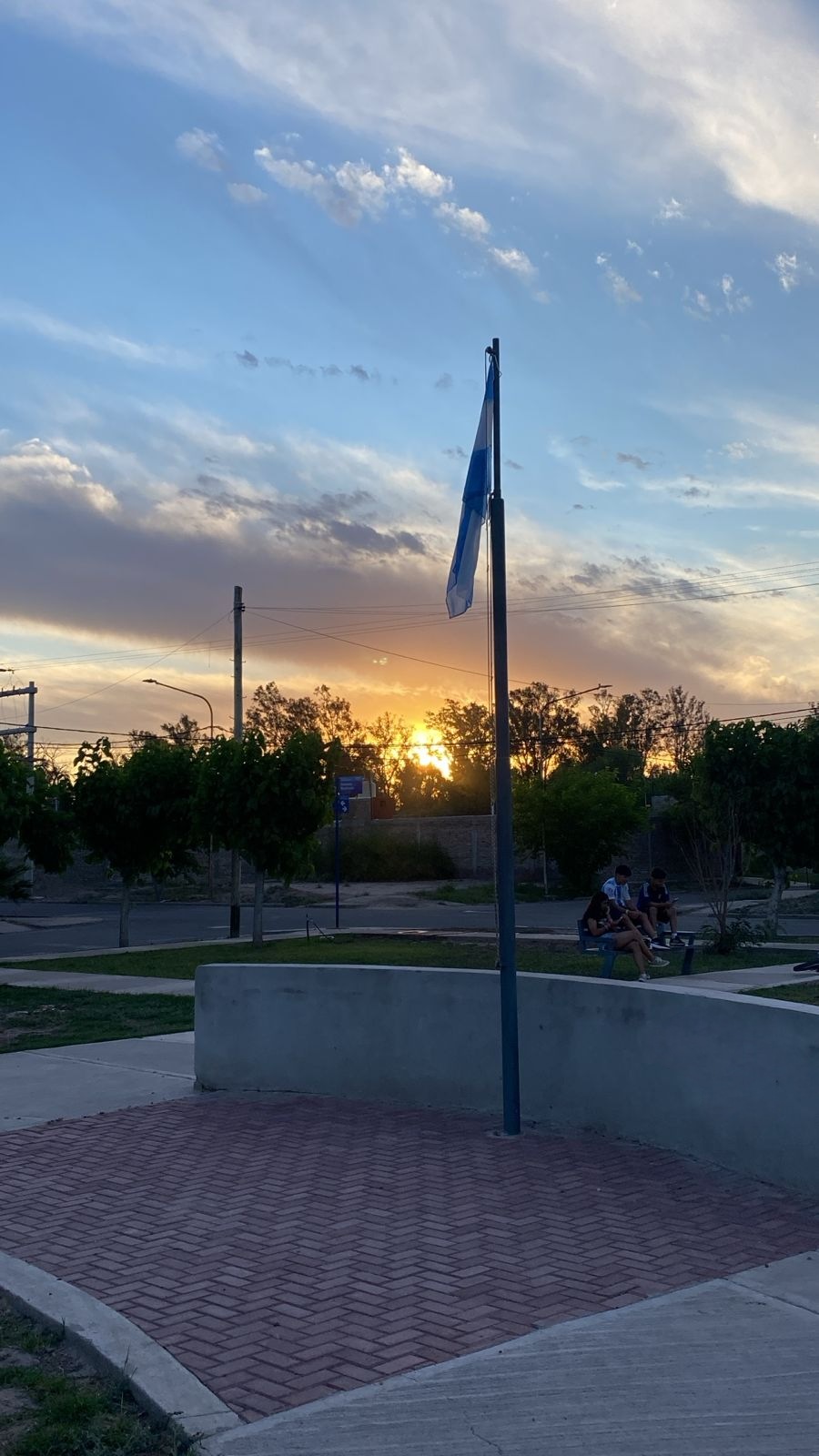 Amanecer Plaza Rodeo Sur